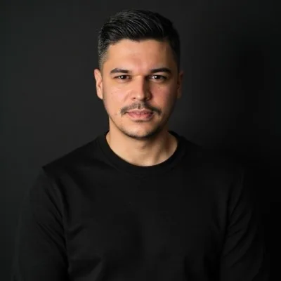 Yordan Aleksiev, Responsabile del rischio at Cardflo